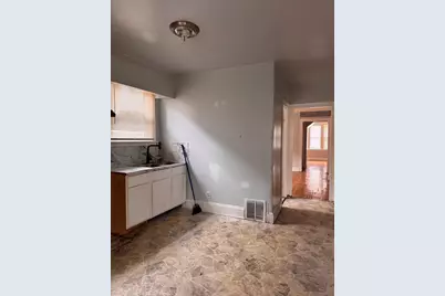 8529 S May Street, Chicago, IL 60620 - Photo 3