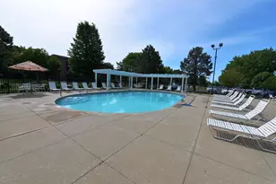 650 Perrie Dr, Elk Grove Village, IL 60007 - Photo 25
