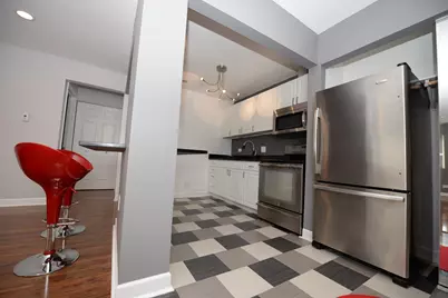 650 Perrie Drive #301, Elk Grove Village, IL 60007 - Photo 7