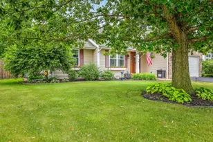855 Bayfield Dr, Rockton, IL 61072 - Photo 3