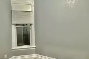 1124 S Sacramento Blvd, Chicago, IL 60612 - Photo 11