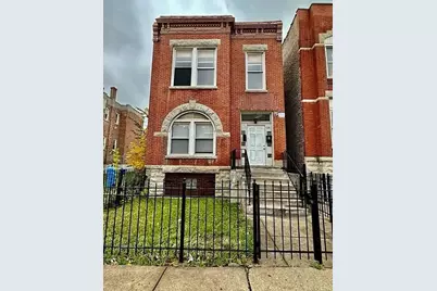 1124 S Sacramento Boulevard, Chicago, IL 60612 - Photo 1