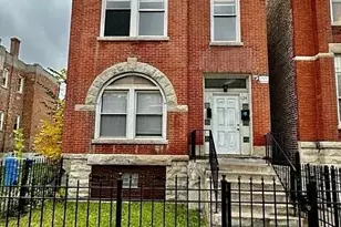 1124 S Sacramento Blvd, Chicago, IL 60612 - Photo 1