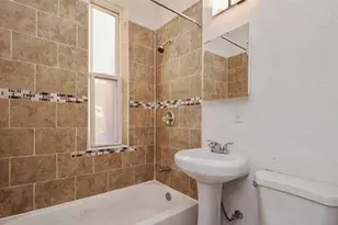 1124 S Sacramento Blvd, Chicago, IL 60612 - Photo 5