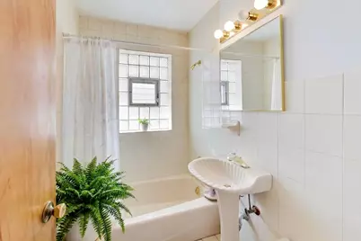 6040 N Niagara Avenue, Chicago, IL 60631 - Photo 17
