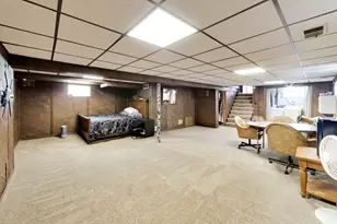6040 N Niagara Ave, Chicago, IL 60631 - Photo 21