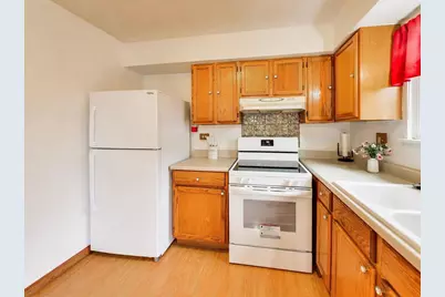 2093 Euclid Court, Richton Park, IL 60471 - Photo 7