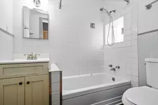 620 E 112th St, Chicago, IL 60628 - Photo 15