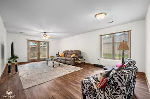 2417 Par Four Ct, Joliet, IL 60436 - Photo 13