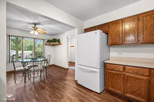 2417 Par Four Ct, Joliet, IL 60436 - Photo 7