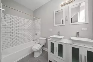 6833 S Merrill Ave, Chicago, IL 60649 - Photo 11