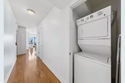 225 N Columbus Drive #6009, Chicago, IL 60601 - Photo 7