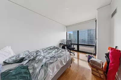 225 N Columbus Drive #6009, Chicago, IL 60601 - Photo 9