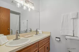 1111 S Waukegan Rd, Lake Forest, IL 60045 - Photo 27