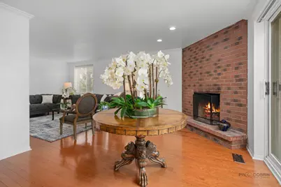 1111 S Waukegan Road #4, Lake Forest, IL 60045 - Photo 5