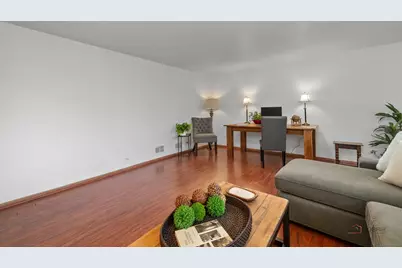 1111 S Waukegan Road #4, Lake Forest, IL 60045 - Photo 21