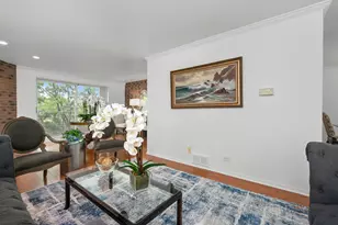 1111 S Waukegan Rd, Lake Forest, IL 60045 - Photo 9