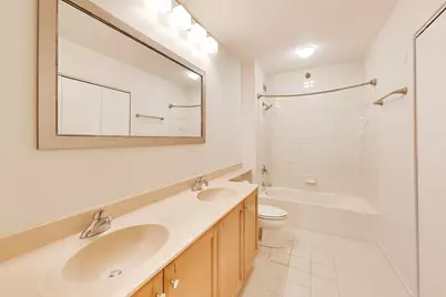400 N La Salle Drive #1002, Chicago, IL 60654 - Photo 11