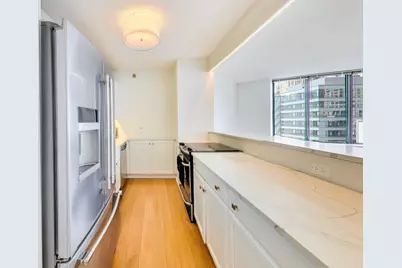 400 N La Salle Drive #1002, Chicago, IL 60654 - Photo 7