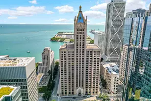 680 N Lake Shore Dr, Chicago, IL 60611 - Photo 3