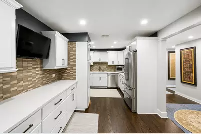 680 N Lake Shore Drive #519, Chicago, IL 60611 - Photo 11