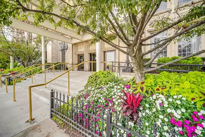 680 N Lake Shore Drive #519, Chicago, IL 60611 - Photo 5