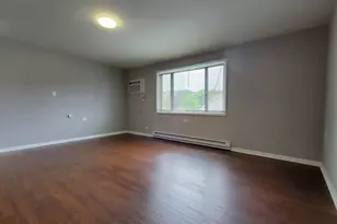 926 Dunlop Ave, Forest Park, IL 60130 - Photo 3