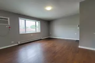 926 Dunlop Ave, Forest Park, IL 60130 - Photo 5
