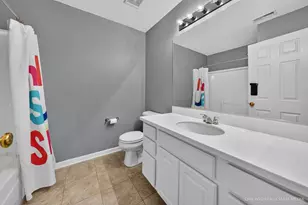 433 Kay St, Crystal Lake, IL 60014 - Photo 25