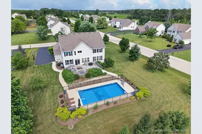 433 Kay Street, Crystal Lake, IL 60014 - Photo 3