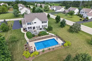 433 Kay St, Crystal Lake, IL 60014 - Photo 3