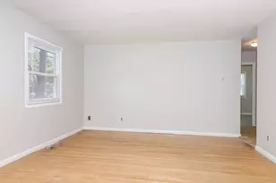 309 W Torrance Ave, Pontiac, IL 61764 - Photo 5