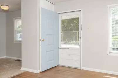 309 W Torrance Avenue, Pontiac, IL 61764 - Photo 3