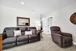 5105 Finlen Ln, Bloomington, IL 61705 - Photo 25
