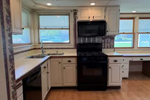 708 E Glover St, Ottawa, IL 61350 - Photo 11