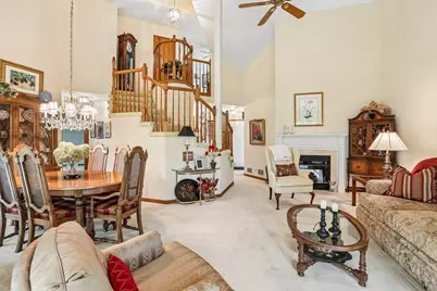 [Address not provided], Buffalo Grove, IL 60089 - Photo 5