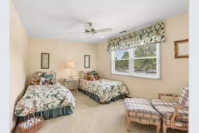 [Address not provided], Buffalo Grove, IL 60089 - Photo 25