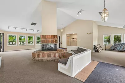 [Address not provided], Buffalo Grove, IL 60089 - Photo 39