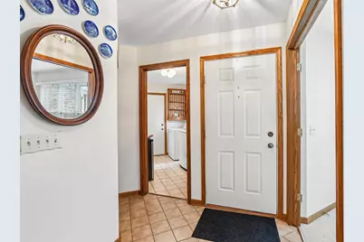 [Address not provided], Buffalo Grove, IL 60089 - Photo 11