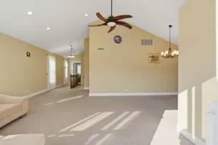 304 University Ln, Elk Grove Village, IL 60007 - Photo 11
