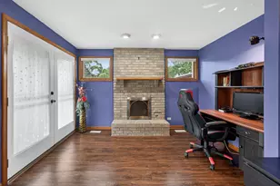 21 S Elmhurst Rd, Prospect Heights, IL 60070 - Photo 27
