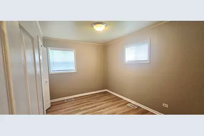 240 Tampa Street, Park Forest, IL 60466 - Photo 13