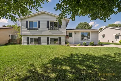 264 Joseph Street, Woodstock, IL 60098 - Photo 1