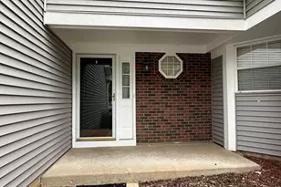 1346 Brunswick Ct, Elgin, IL 60120 - Photo 3