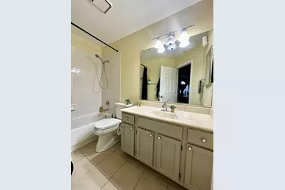 1346 Brunswick Court, Elgin, IL 60120 - Photo 13
