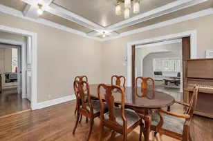 160 N Elmwood Ave, Oak Park, IL 60302 - Photo 9