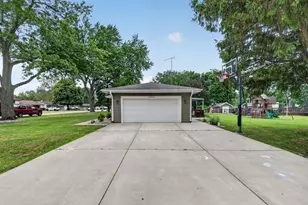 23854 W Essex Dr, Channahon, IL 60410 - Photo 41