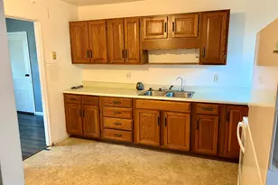 105 S Miller St, Clifton, IL 61727 - Photo 7