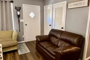 105 S Miller St, Clifton, IL 61727 - Photo 3