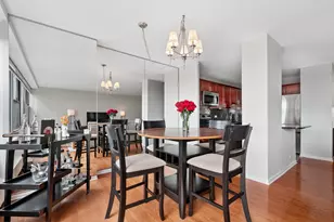 3900 N Lake Shore Dr, Chicago, IL 60613 - Photo 5